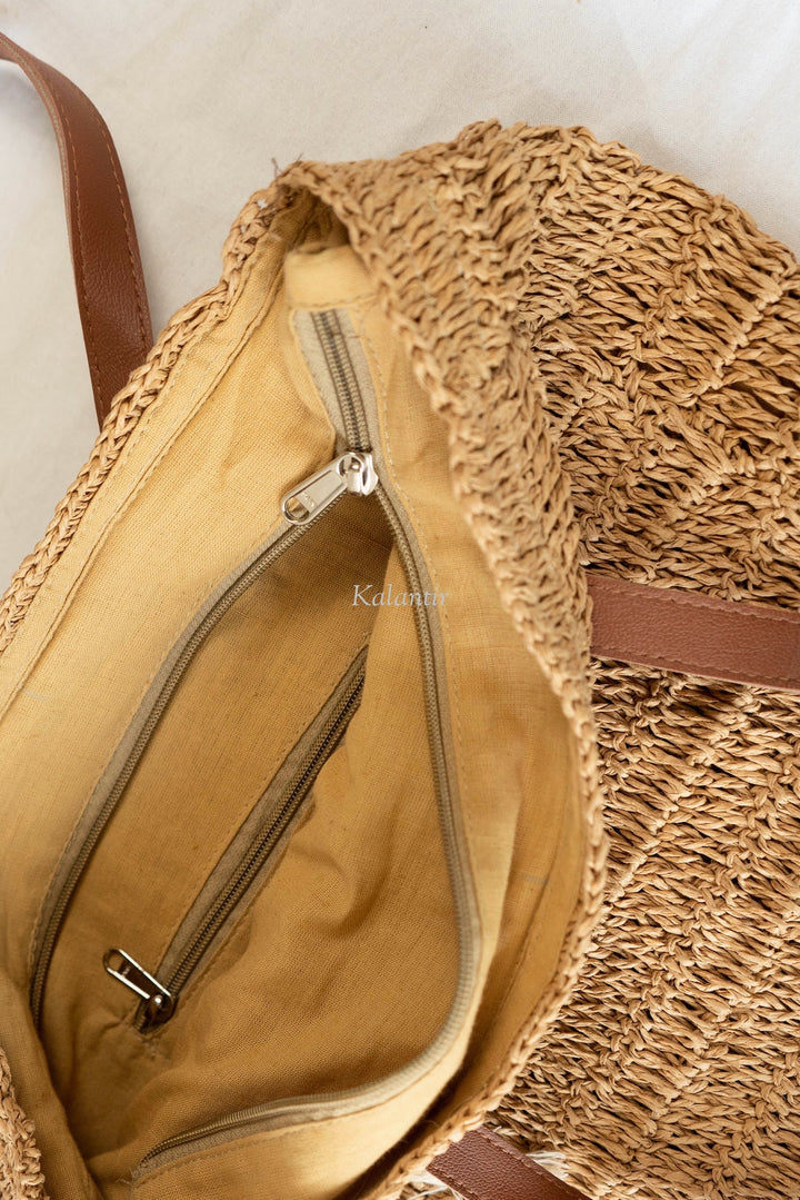 Stylish Handwoven Raffia Palm Shoulder Bag